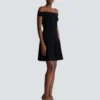 Abito con spalle scoperte in maglia glitterata Abito con spalle scoperte in maglia glitterata