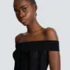 Abito con spalle scoperte in maglia glitterata Abito con spalle scoperte in maglia glitterata
