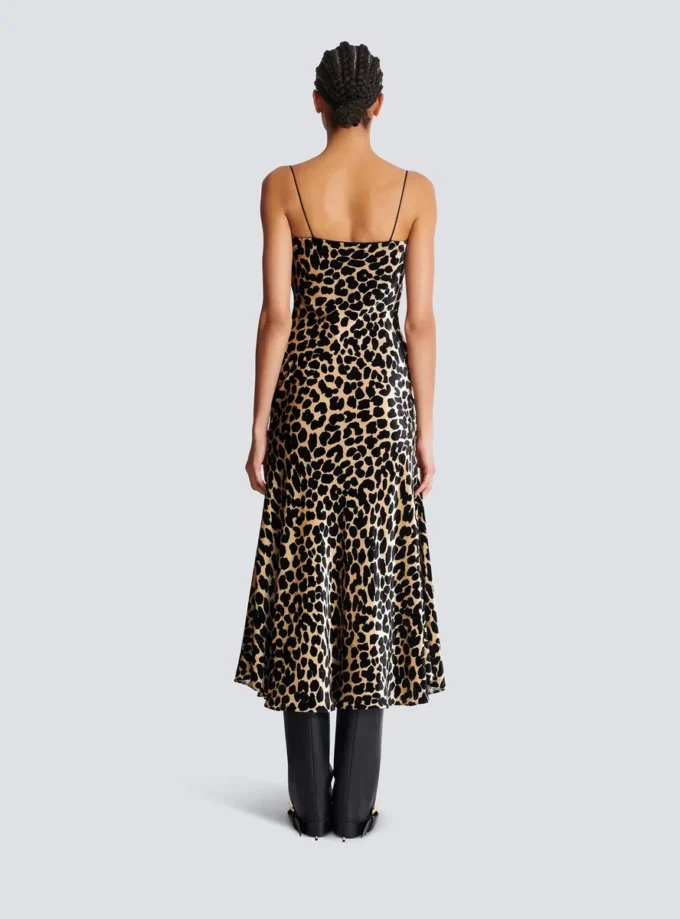Abito fluido in velluto con stampa leopardata