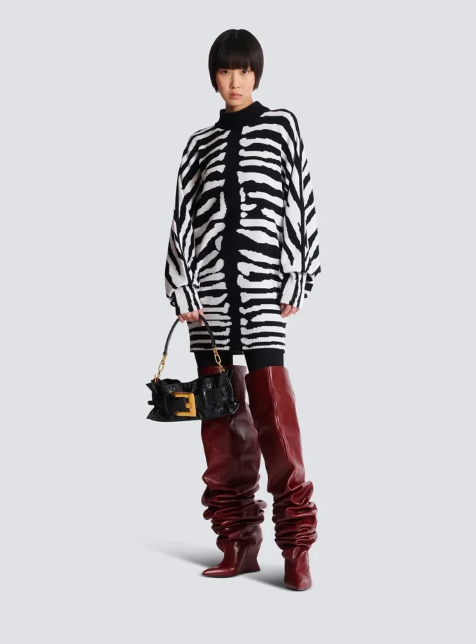 Abito in maglia con intarsio zebrato Abito in maglia con intarsio zebrato