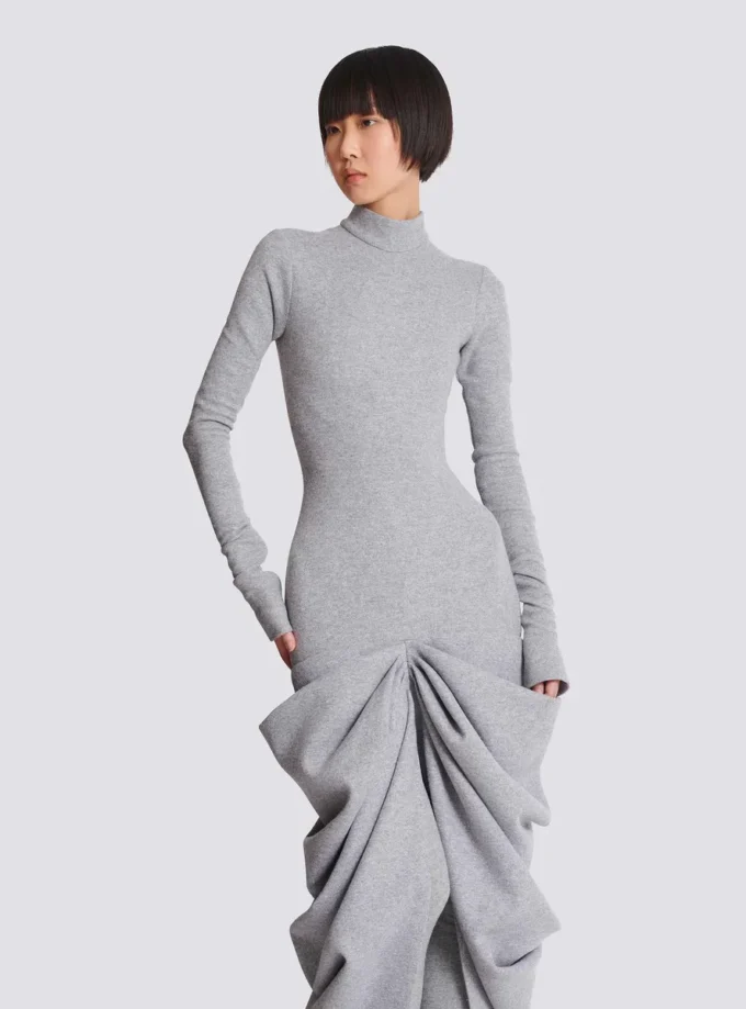 Abito lungo drappeggiato in maglia di cotone Abito lungo drappeggiato in maglia di cotone