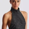 Abito lungo in velluto con scollo all’americana e strass
