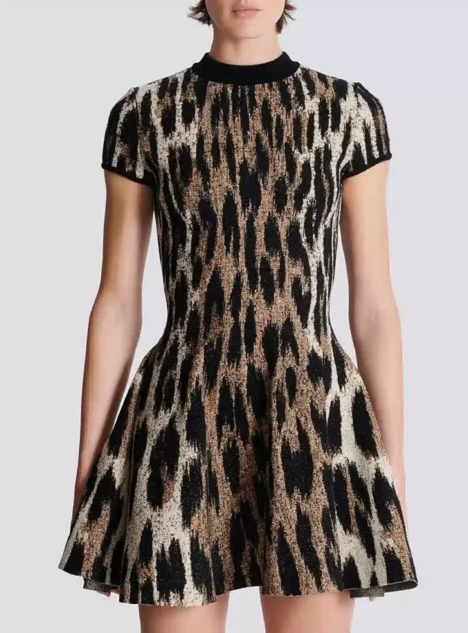 Abito svasato in jacquard con stampa leopardata Abito svasato in jacquard con stampa leopardata
