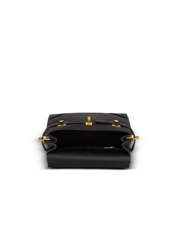 Borsa B-Buzz 23 in pelle martellata Borsa B-Buzz 23 in pelle martellata