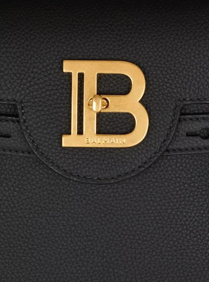Borsa B-Buzz 23 in pelle martellata Borsa B-Buzz 23 in pelle martellata