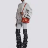 Borsa B-Buzz Shoulder 24 in pelle scamosciata Borsa B-Buzz Shoulder 24 in pelle scamosciata