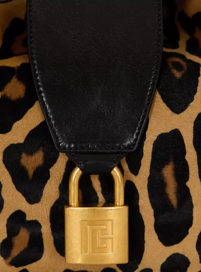 Borsa Sync Hobo in pelle con stampa leopardata Borsa Sync Hobo in pelle con stampa leopardata