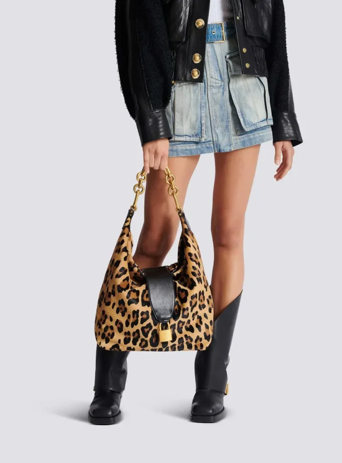 Borsa Sync Hobo in pelle con stampa leopardata Borsa Sync Hobo in pelle con stampa leopardata
