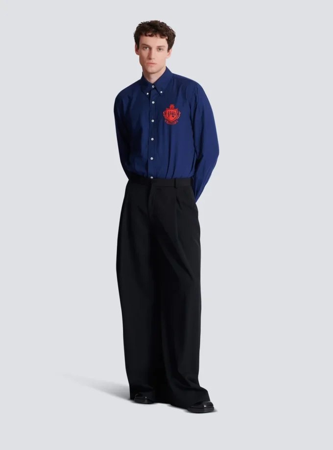 Camicia College Emblem in cotone Oxford Camicia College Emblem in cotone Oxford