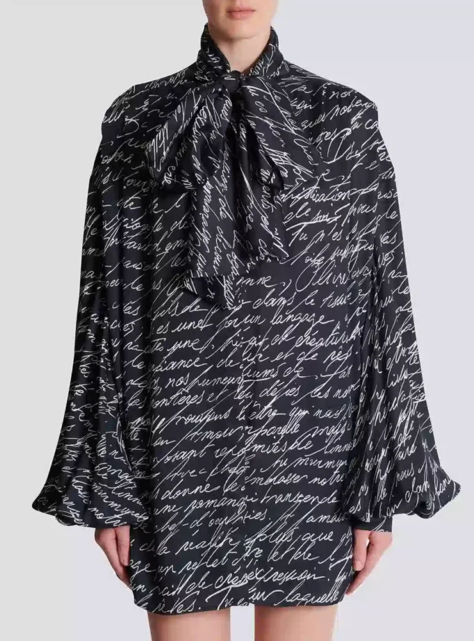Camicia con fiocco e stampa “Love Letter” Camicia con fiocco e stampa “Love Letter”