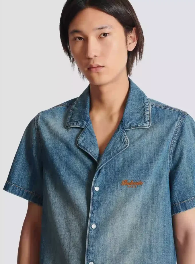 Camicia da pigiama a maniche corte in denim slavato Camicia da pigiama a maniche corte in denim slavato