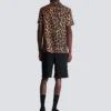 Camicia da pigiama in seta con stampa leopardata Camicia da pigiama in seta con stampa leopardata