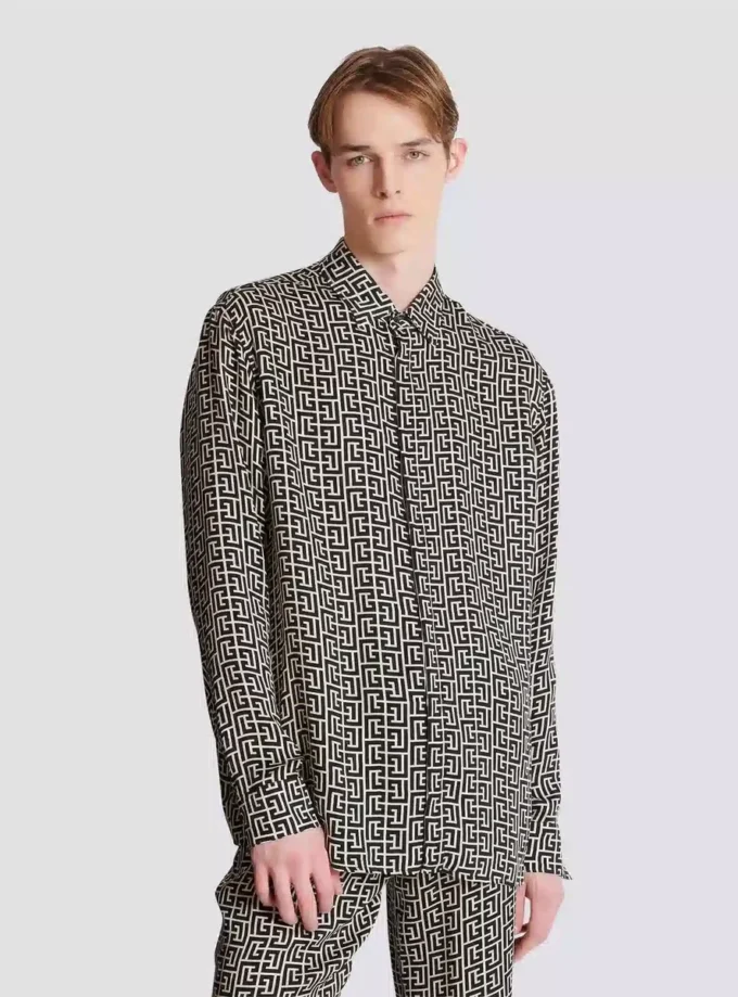 Camicia fluida con monogramma Camicia fluida con monogramma