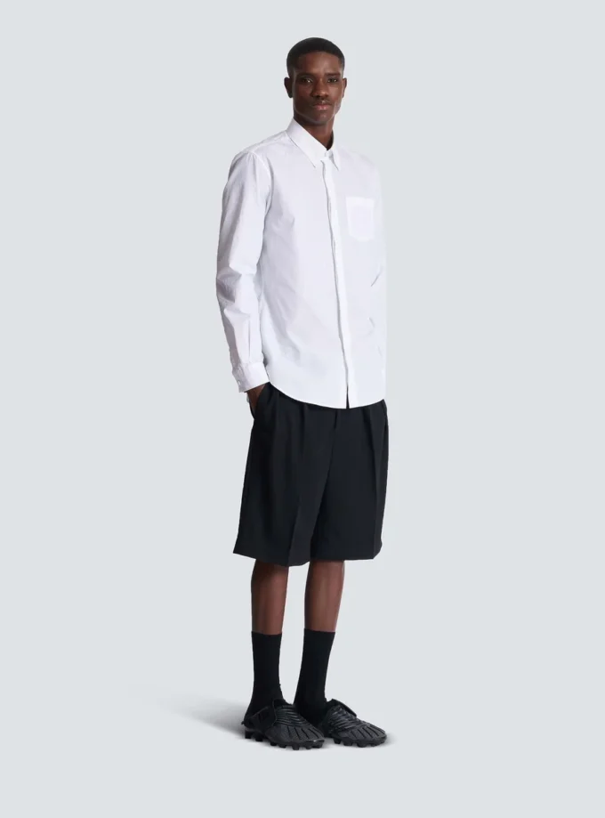 Camicia in popeline ricamata con écusson Balmain Camicia in popeline ricamata con écusson Balmain
