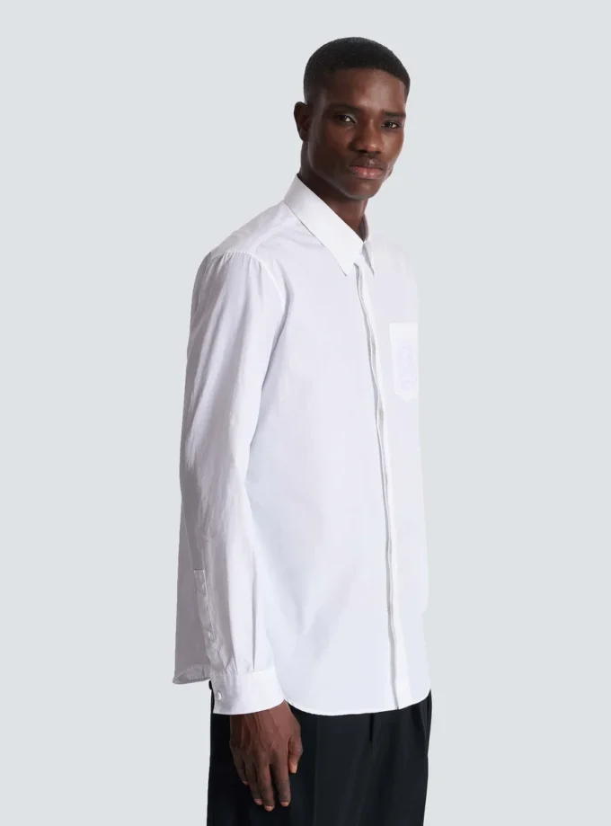 Camicia in popeline ricamata con écusson Balmain Camicia in popeline ricamata con écusson Balmain