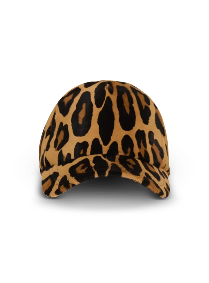 Cappellino in pelle stile pony con motivo leopardato Cappellino in pelle stile pony con motivo leopardato