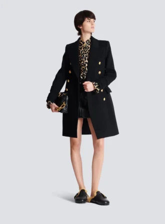 Cappotto in lana e cashmere con 10 bottoni