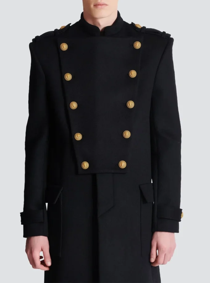 Cappotto in lana e cashmere con pettorina frontale staccabile Cappotto in lana e cashmere con pettorina frontale staccabile