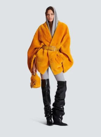 Cappotto in shearling con cintura