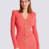 Cardigan a maniche lunghe con lavorazione a trecce Cardigan a maniche lunghe con lavorazione a trecce