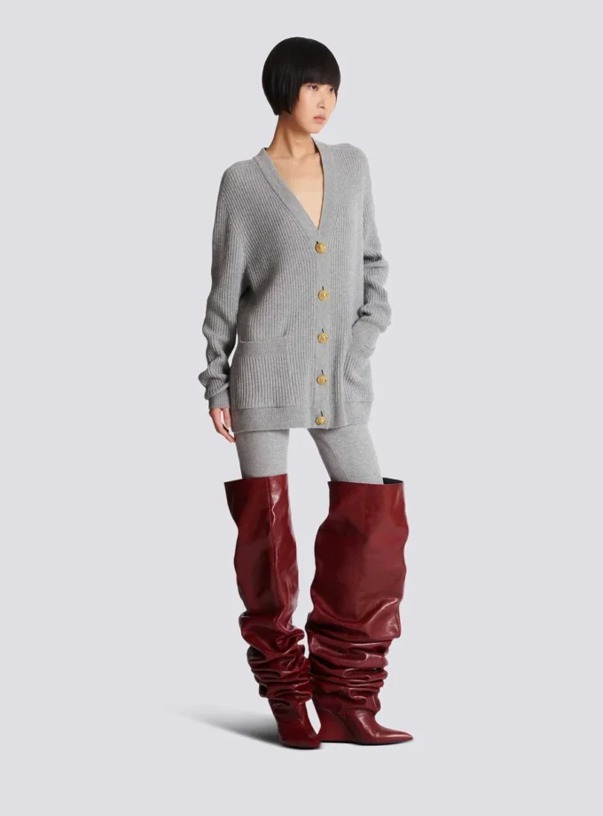 Cardigan in cashmere con bottoni Cardigan in cashmere con bottoni