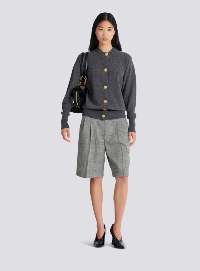 Cardigan in eco-cashmere con bottoni Cardigan in eco-cashmere con bottoni