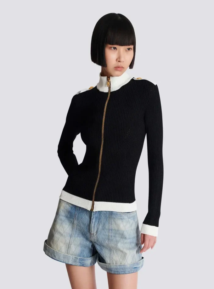 Cardigan in maglia con collo alto e zip Cardigan in maglia con collo alto e zip
