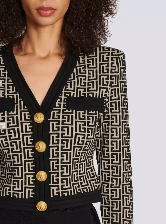 Cardigan in maglia con monogramma Cardigan in maglia con monogramma