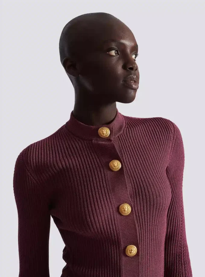 Cardigan in maglia fine con bottoni Cardigan in maglia fine con bottoni