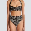 Costume da bagno a due pezzi con stampa leopardata Costume da bagno a due pezzi con stampa leopardata