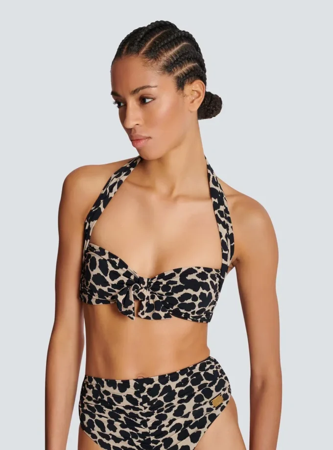 Costume da bagno a due pezzi con stampa leopardata Costume da bagno a due pezzi con stampa leopardata