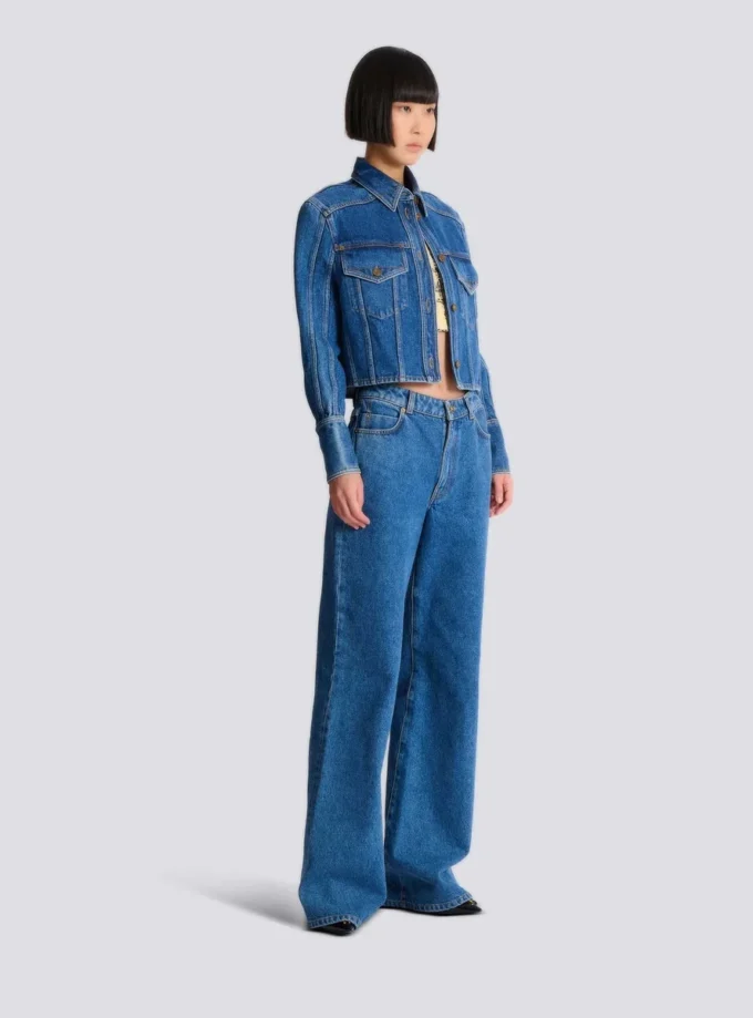 Giacca corta in denim slavato Giacca corta in denim slavato
