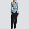 Giacca in denim con cintura e 1 bottone Giacca in denim con cintura e 1 bottone