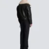Giacca in pelle con collo in shearling Giacca in pelle con collo in shearling