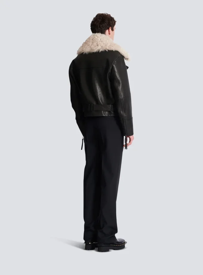 Giacca in pelle con collo in shearling Giacca in pelle con collo in shearling