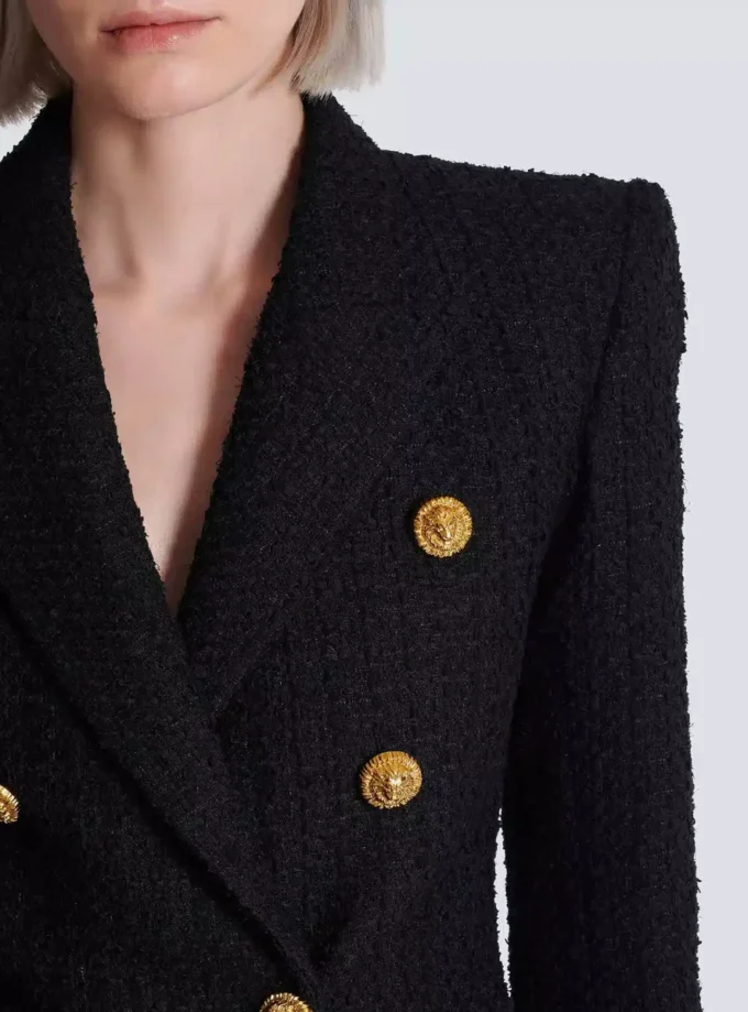 Giacca in tweed con 6 bottoni Giacca in tweed con 6 bottoni