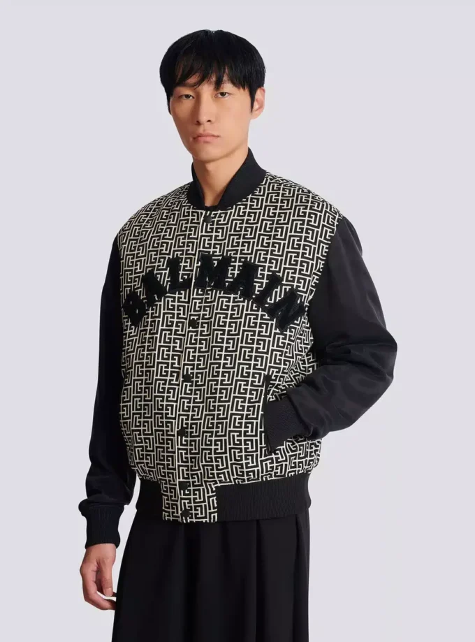 Giacca Varsity con monogramma e toppe Giacca Varsity con monogramma e toppe