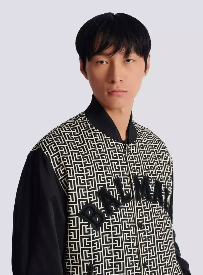 Giacca Varsity con monogramma e toppe Giacca Varsity con monogramma e toppe