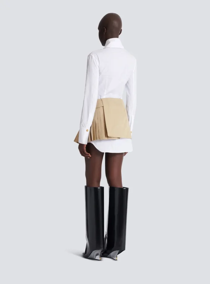 Gonna corta in gabardine con dettaglio cintura Gonna corta in gabardine con dettaglio cintura