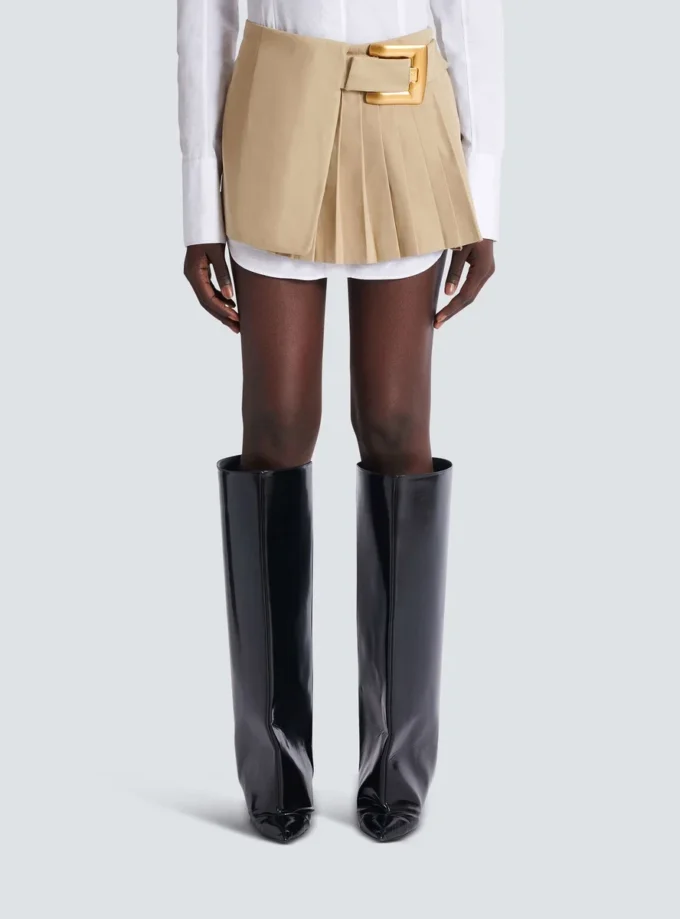 Gonna corta in gabardine con dettaglio cintura Gonna corta in gabardine con dettaglio cintura