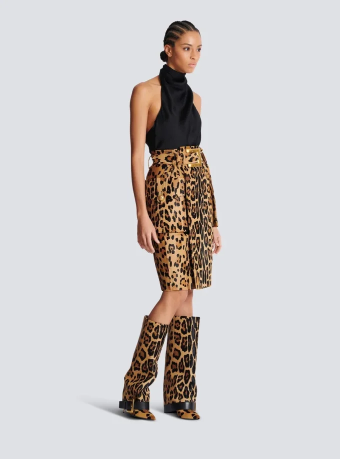 Gonna midi in pelle stile pony con motivo leopardato Gonna midi in pelle stile pony con motivo leopardato