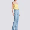 Jeans a vita alta in denim Jeans a vita alta in denim
