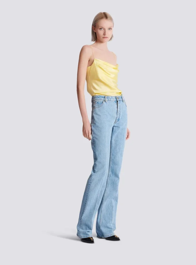 Jeans a vita alta in denim Jeans a vita alta in denim