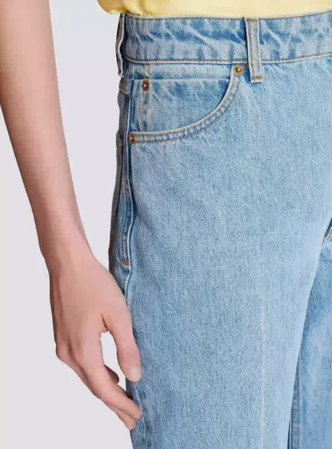 Jeans a vita alta in denim Jeans a vita alta in denim