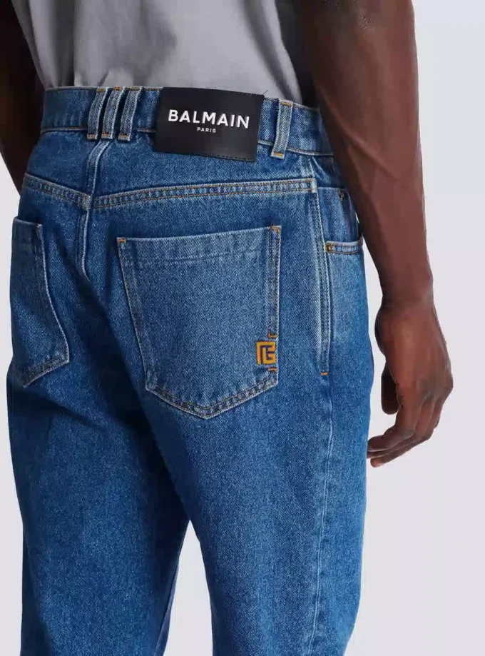 Jeans blu in denim dal taglio dritto