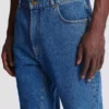 Jeans blu in denim dal taglio dritto
