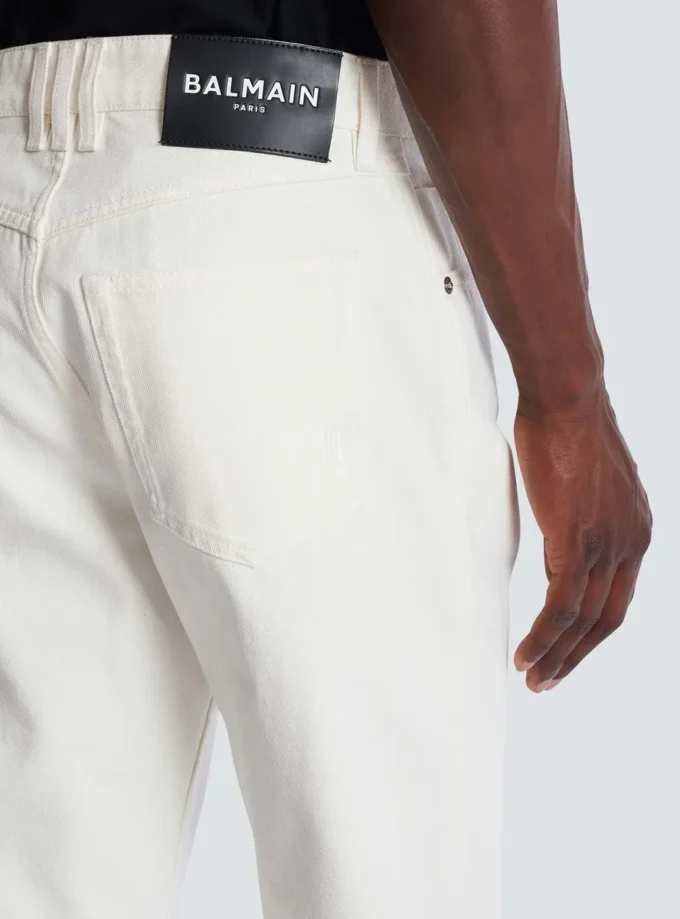 Jeans dritti in denim bianco Jeans dritti in denim bianco