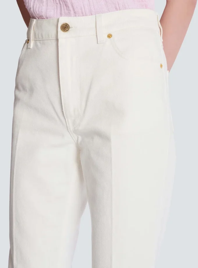 Jeans in denim a gamba dritta Jeans in denim a gamba dritta