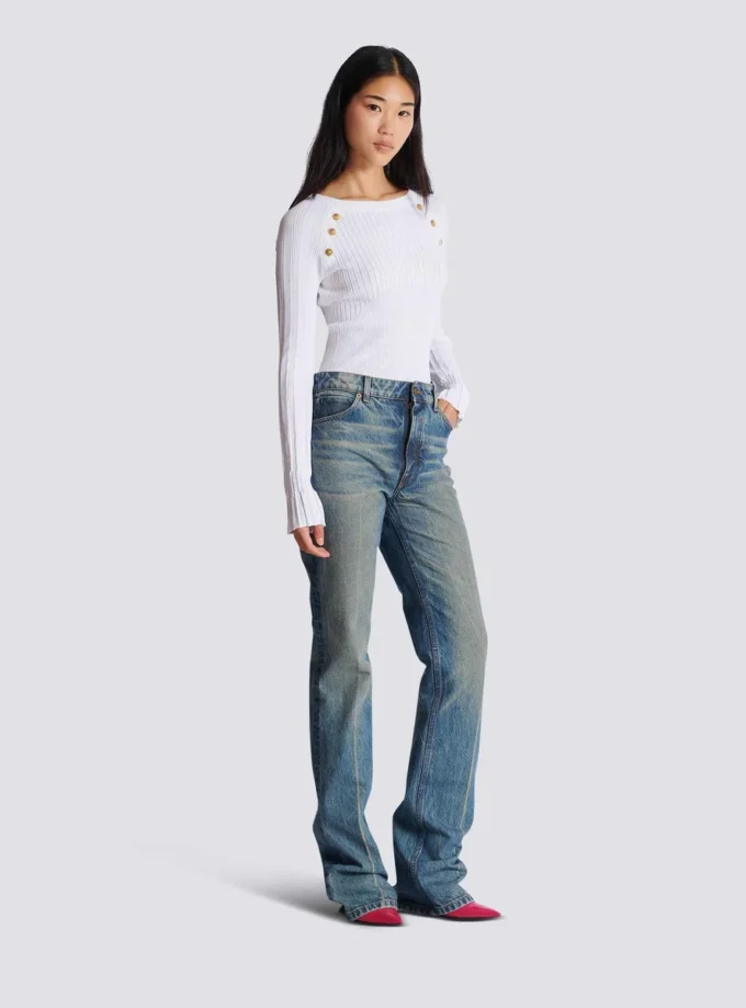 Jeans in denim slavato a gamba dritta