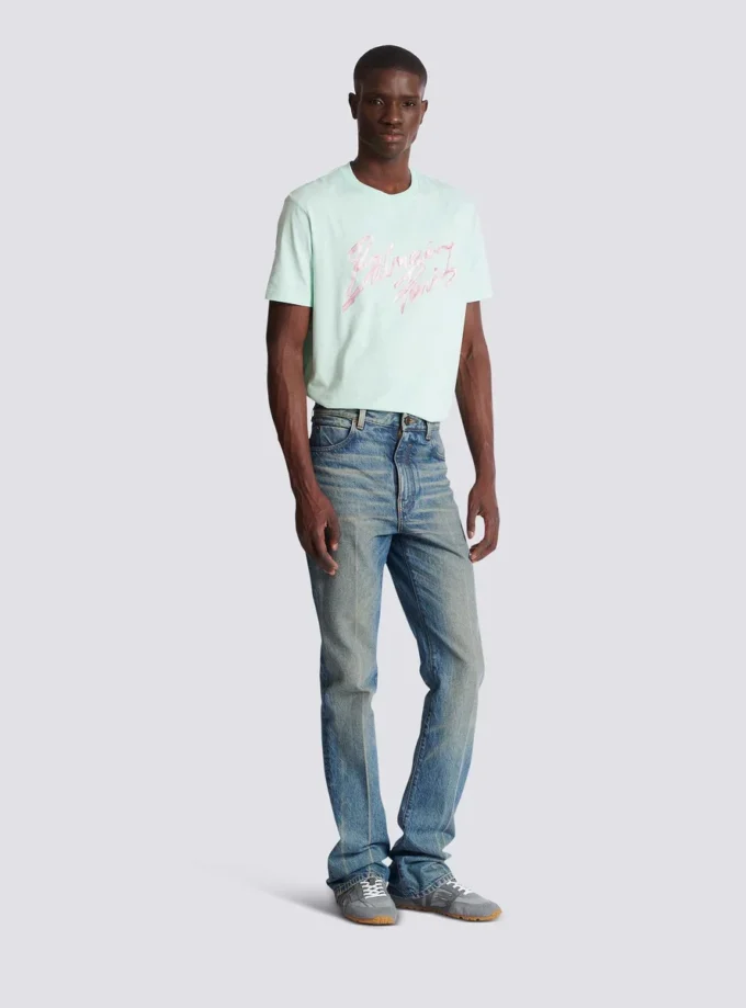Jeans slim a gamba dritta in denim vintage Jeans slim a gamba dritta in denim vintage